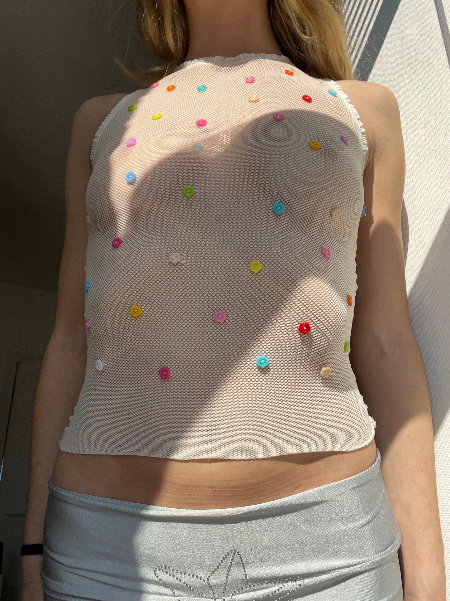 BUTTON MESH TOP