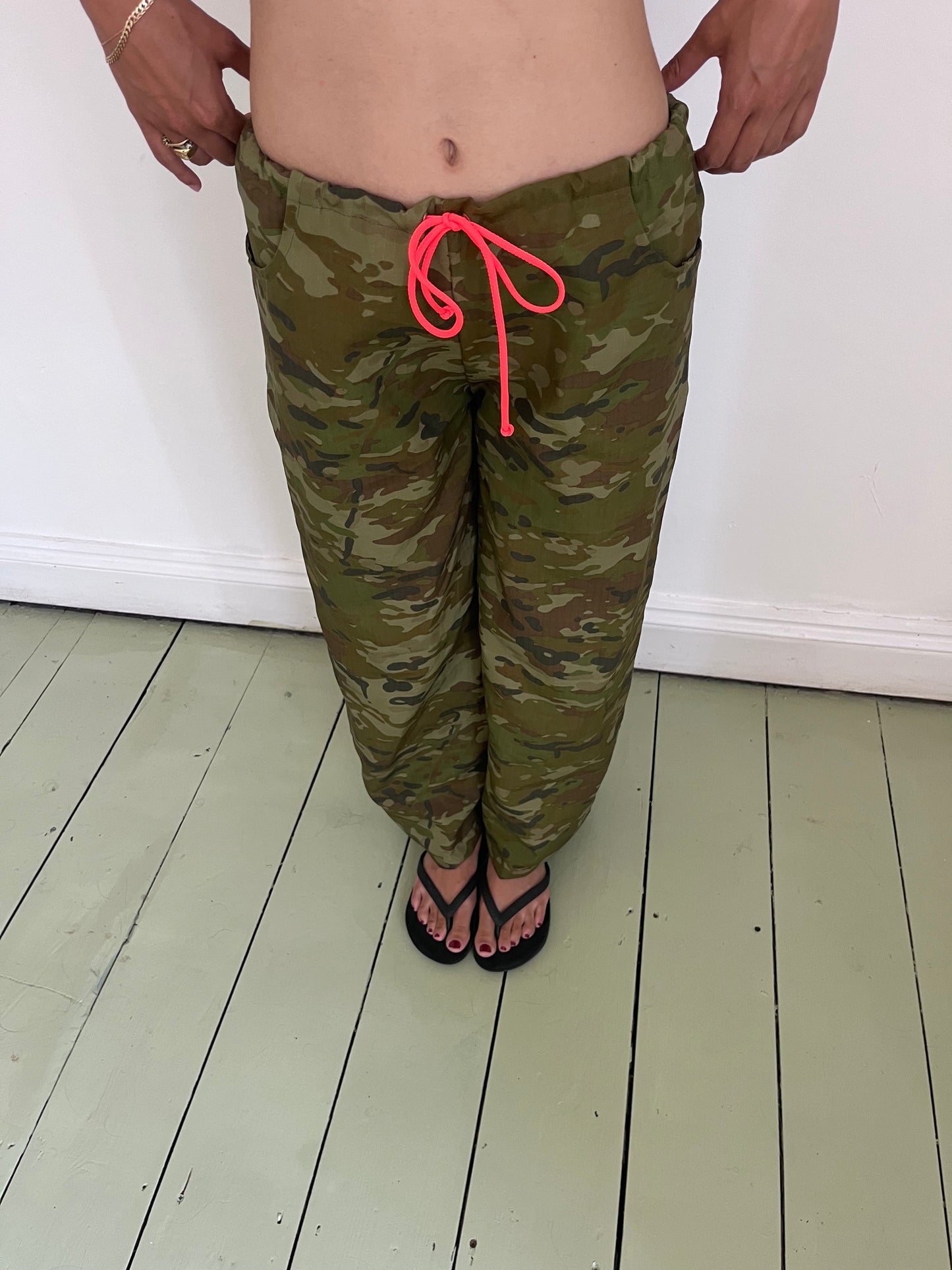 CAMO TROUSERS
